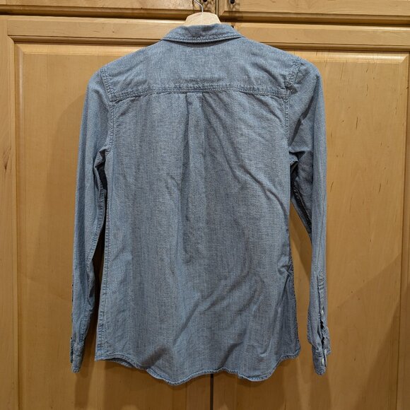 LL Bean Blue Chambray Shirt LS Women XS - Picture 2 of 6
